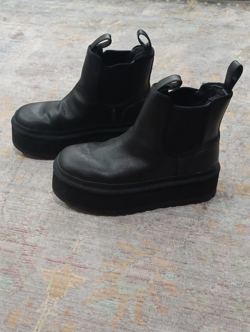 UGG Neumel Platform Chelsea Boots